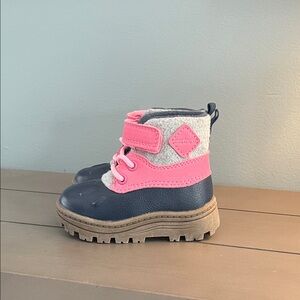 Carter’s Girls Duck Boots Sz 4
